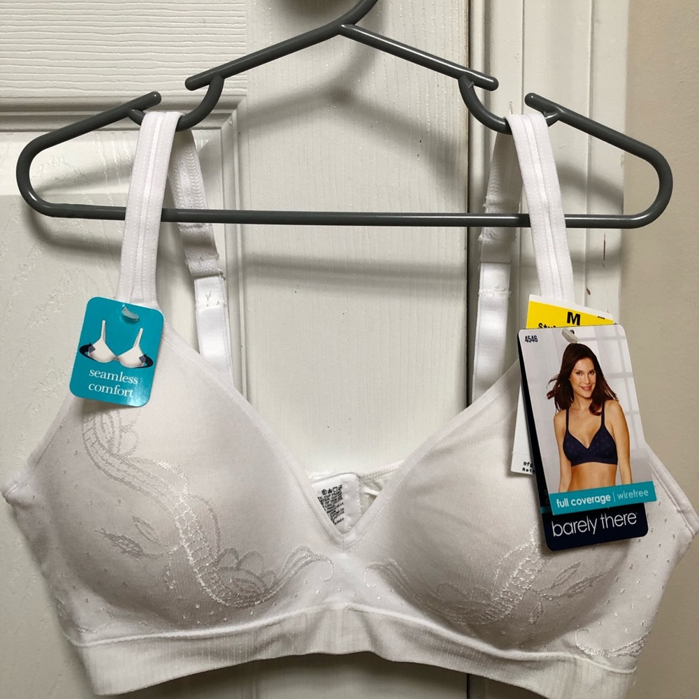 Barely there full coverage wire free bra M NWT